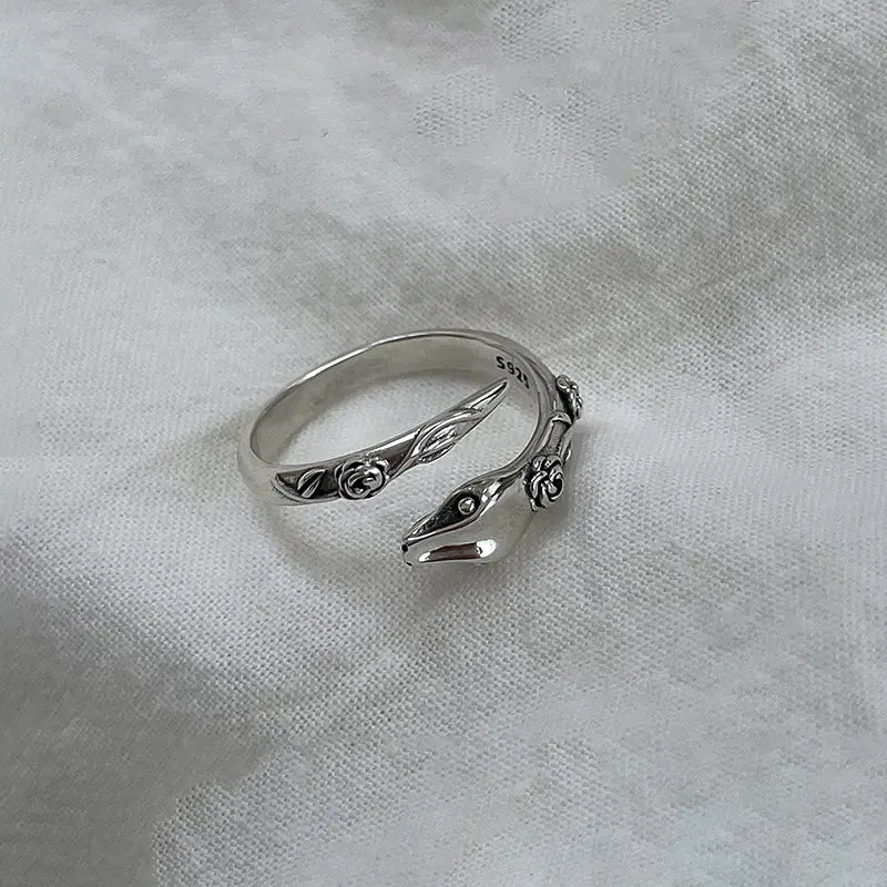 Vintage Snake Rose Design Ring