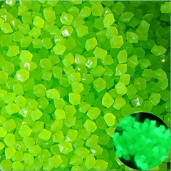 500 Glow in the Dark Stones for Garden Decor